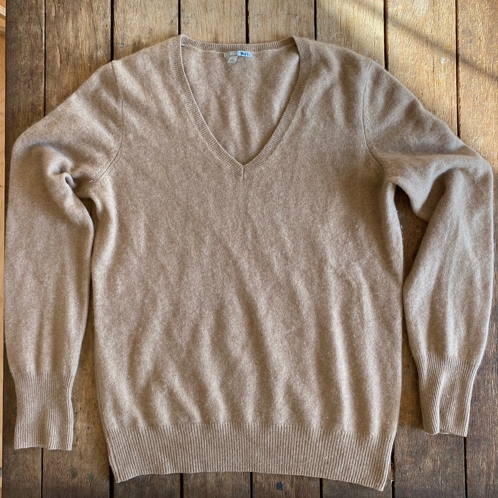 Halogen | Women's V-Neck Cashmere Sweater Size L